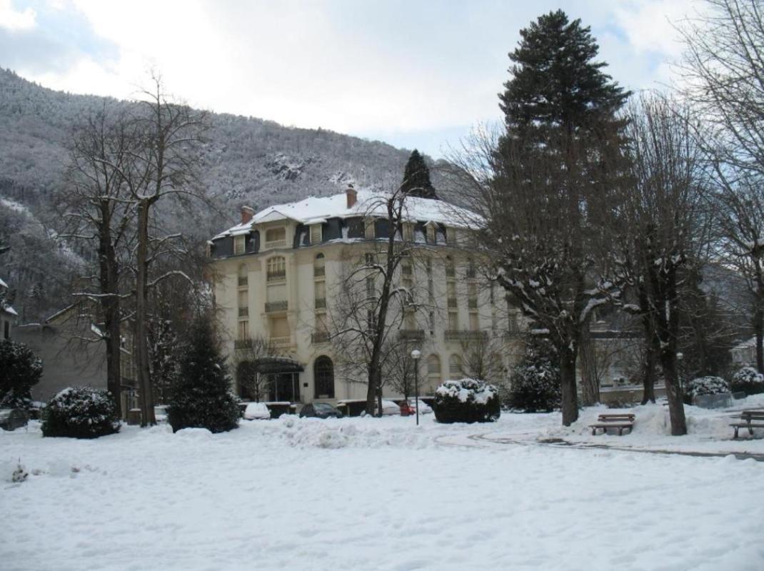 Luchon Loft De Charme Apartment Bagneres-de-Luchon Bagian luar foto